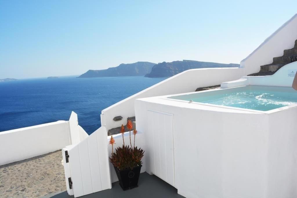 Luxury Santorini Villa Outdoor Plunge Pool Sea Caldera View 1Bdr Oia Θόλος Εξωτερικό φωτογραφία